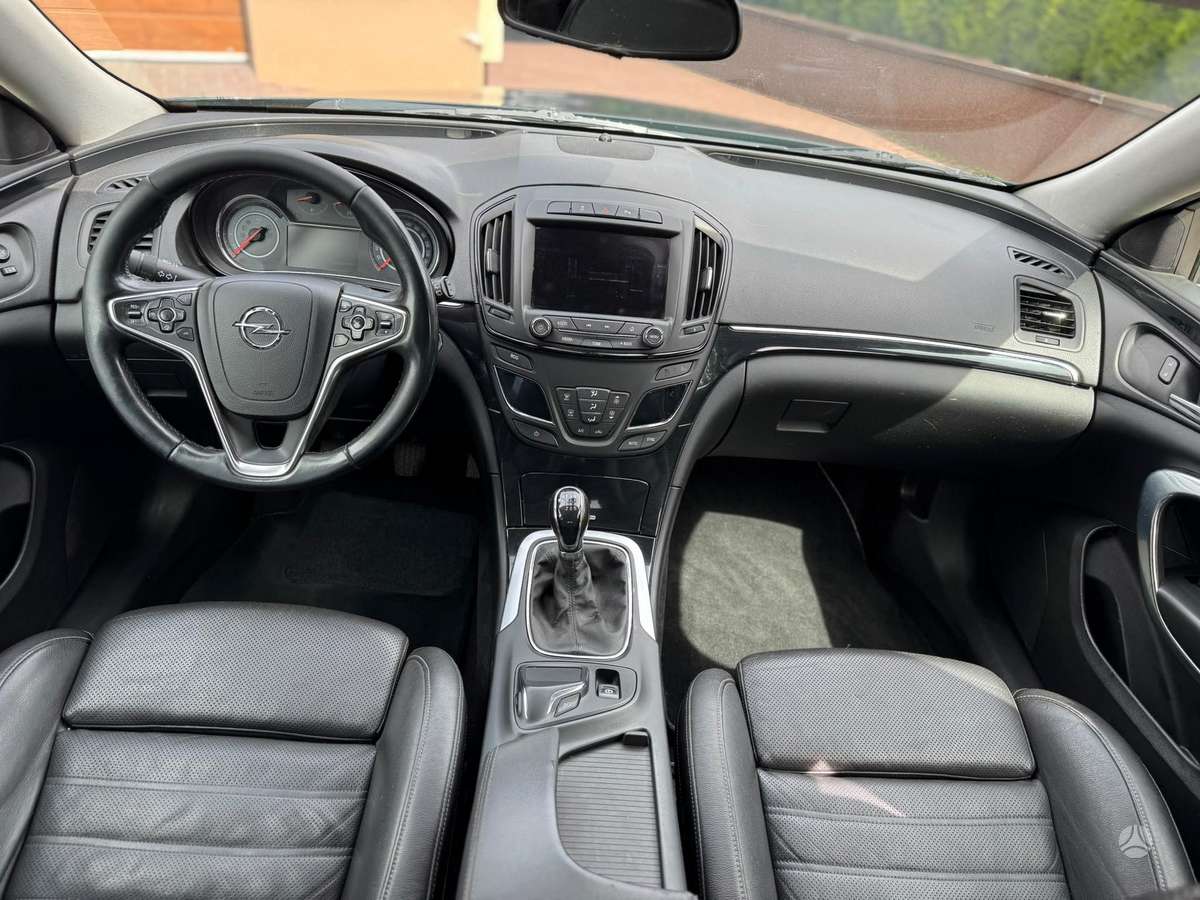 Opel Insignia, 2.0 l., Универсал