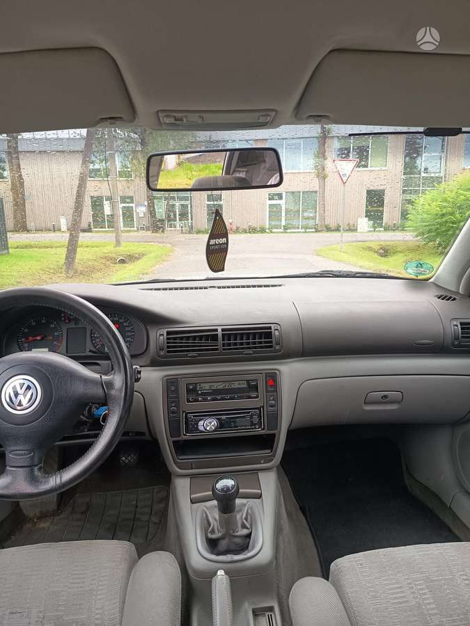 Volkswagen Passat - 7