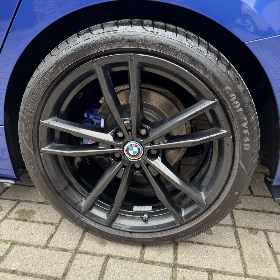 BMW 320, 2.0 l., Седан