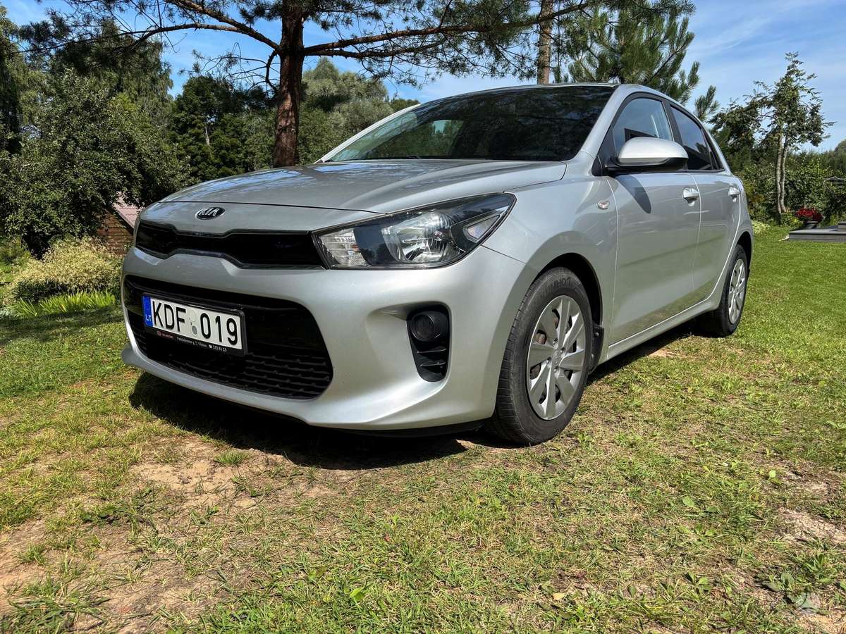 Kia Rio, 1.3 l., Хэтчбек