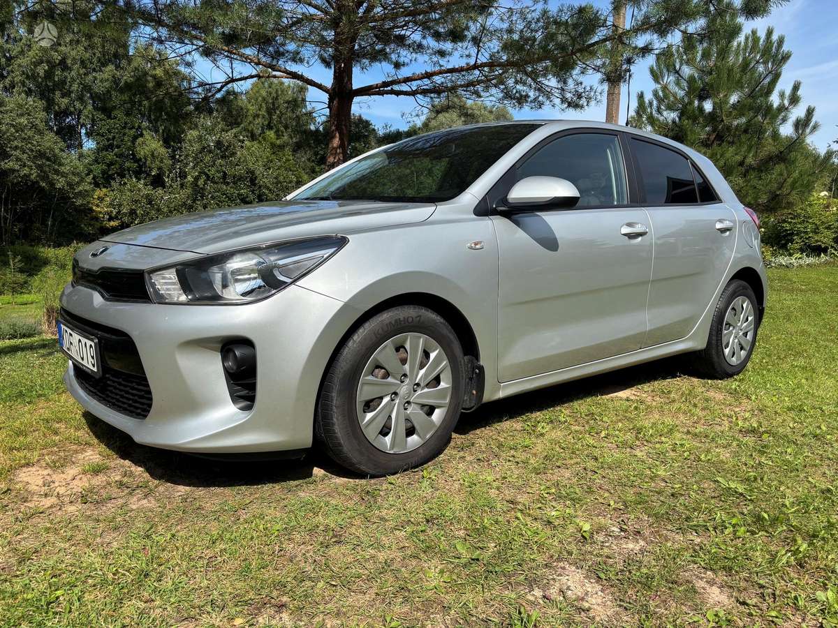 Kia Rio, 1.3 l., Хэтчбек