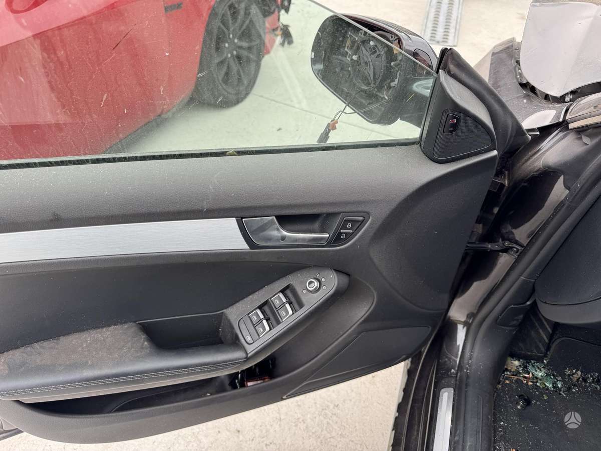 Audi A5 Sportback dalimis