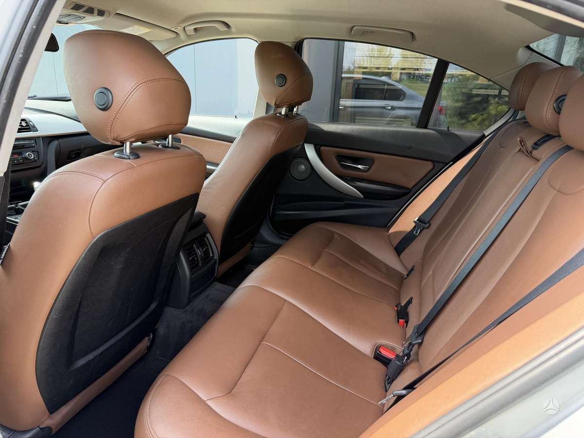 BMW 320, 2.0 l., Седан