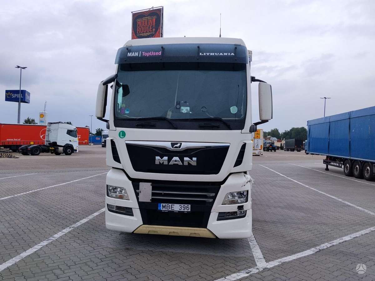 MAN TGX 500, double sleeper