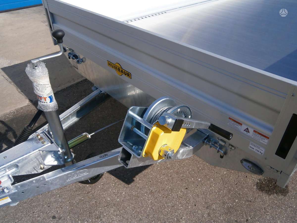 Humbaur Universal 3500, passenger car trailers
