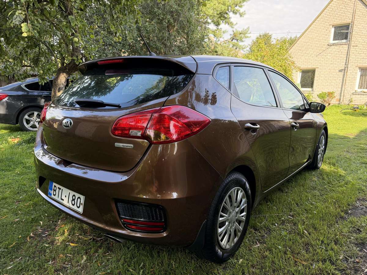 Kia Ceed, 1.0 l., hatchback