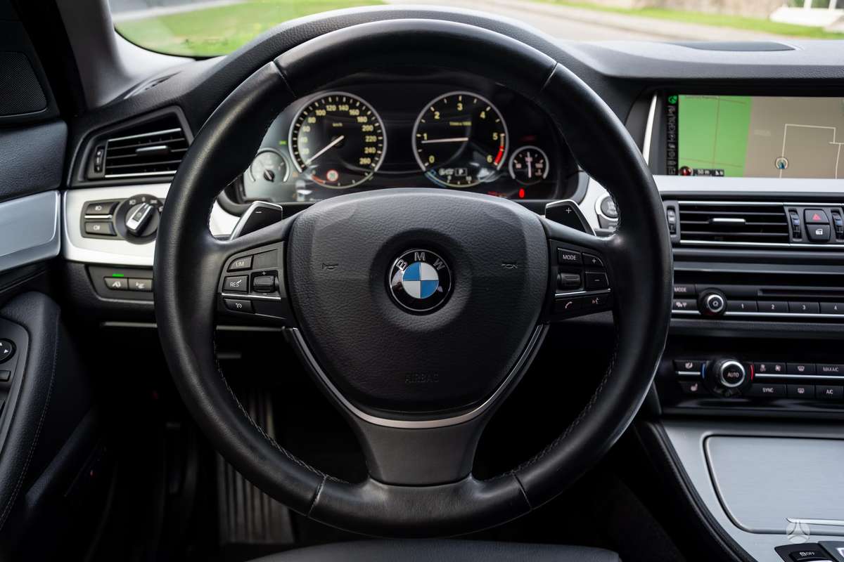 BMW 520, 2.0 l., Универсал