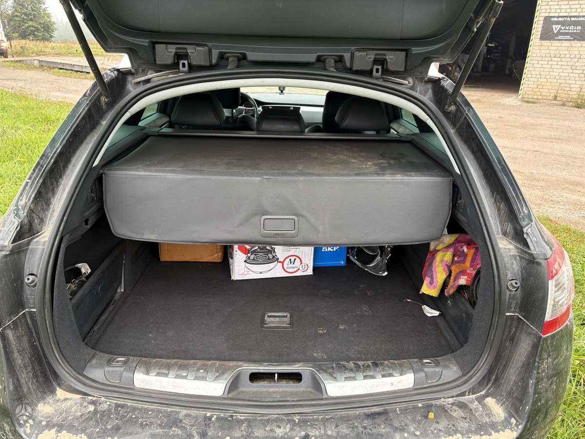 Peugeot 508 dalimis