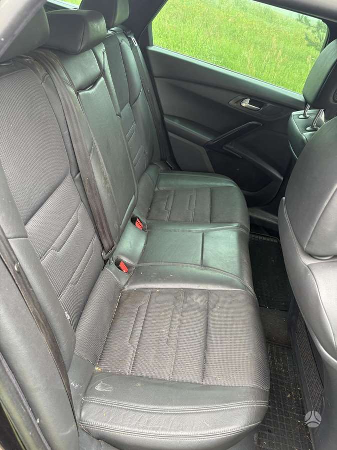 Peugeot 508 dalimis