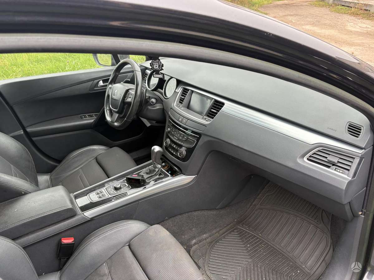 Peugeot 508 dalimis