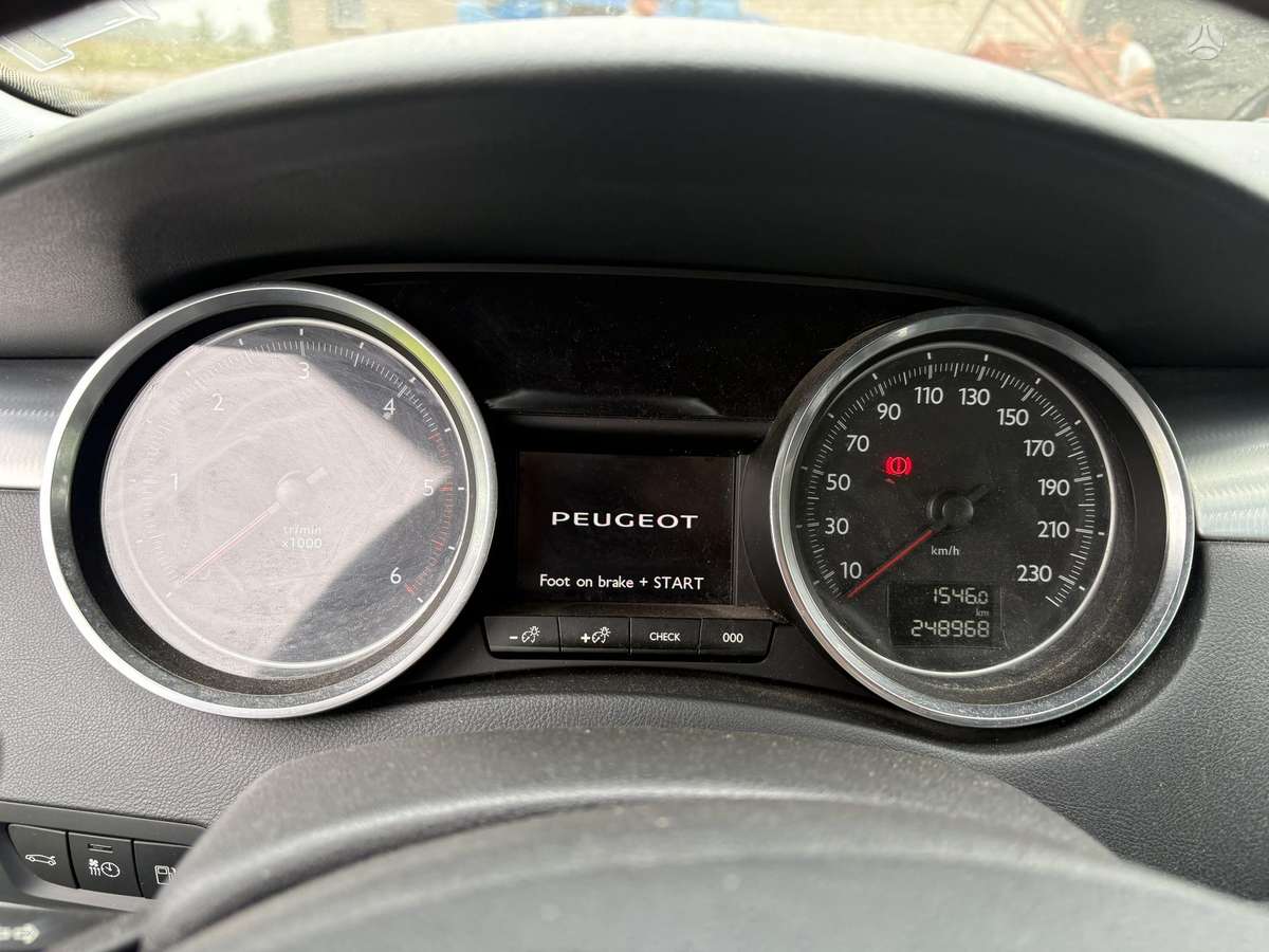 Peugeot 508 dalimis