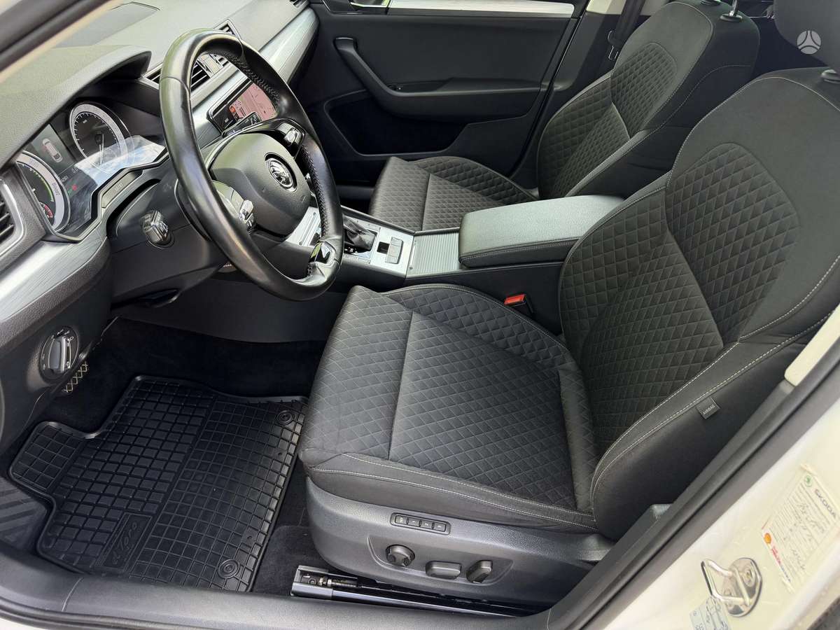 Škoda Superb - 12