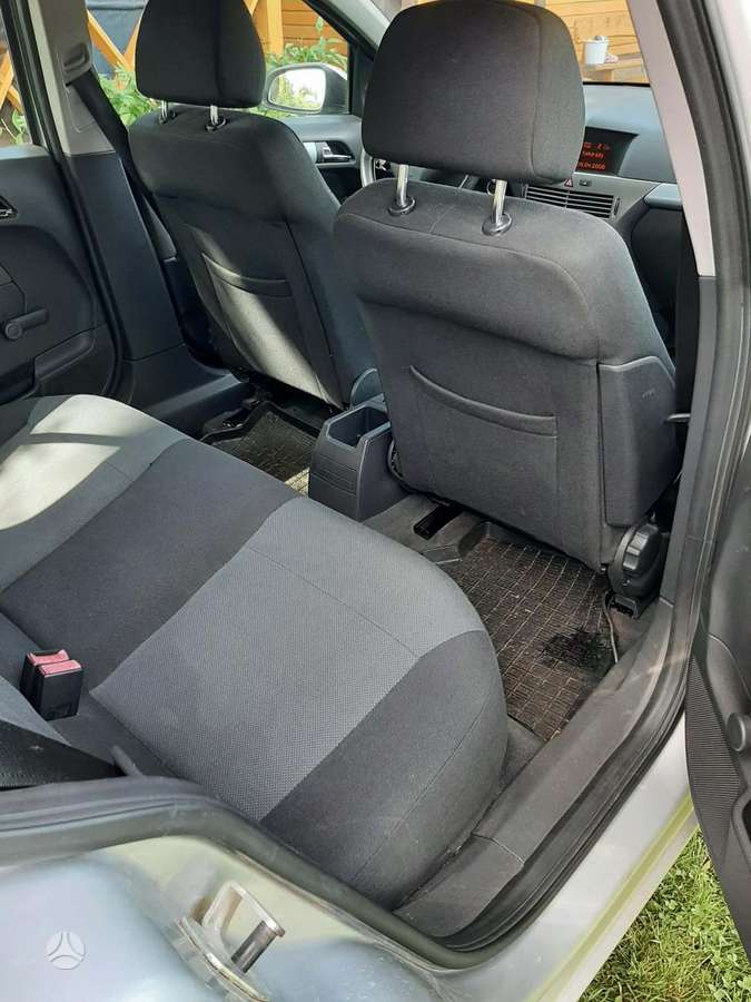 Opel Astra, 1.7 l., Хэтчбек