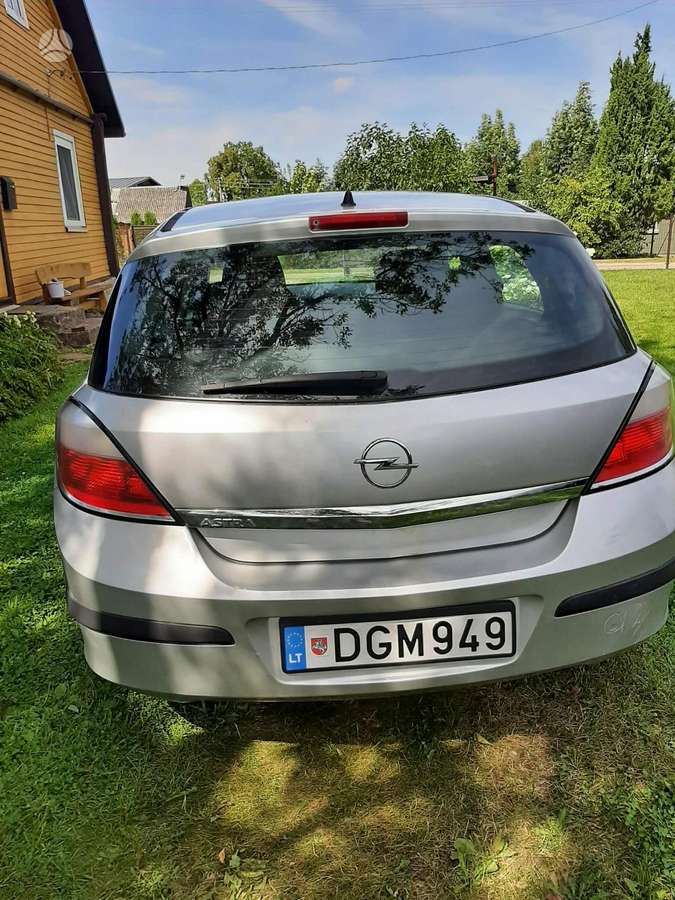 Opel Astra, 1.7 l., Хэтчбек