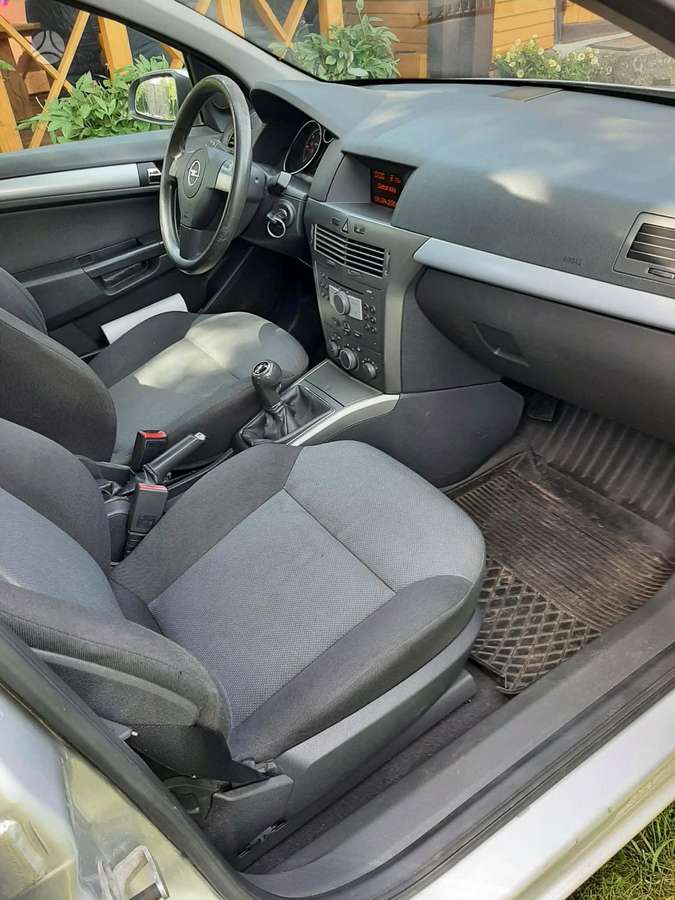 Opel Astra, 1.7 l., Хэтчбек