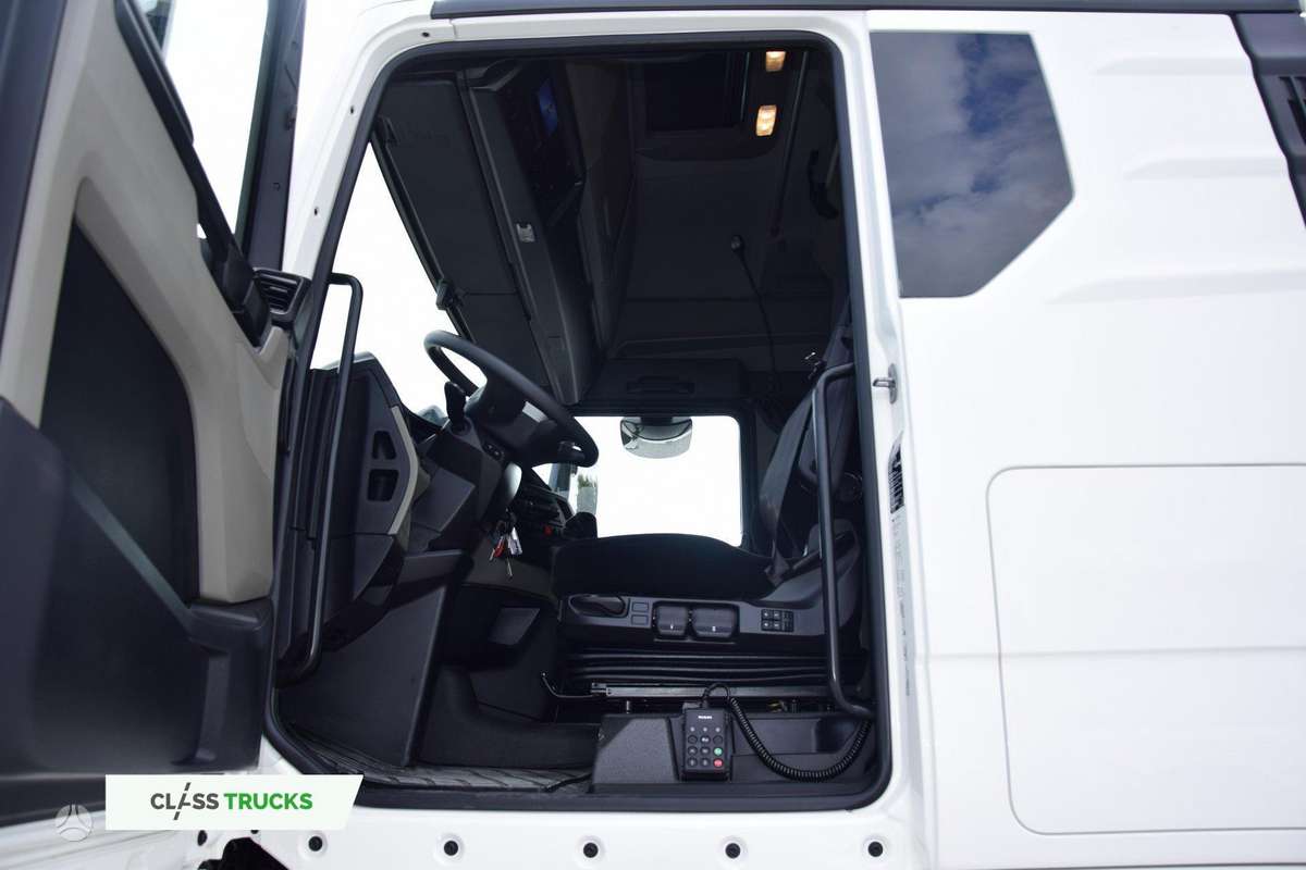 MAN TGX 18.470 GX, double sleeper
