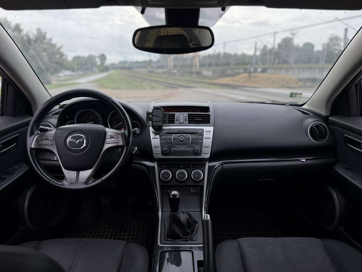 Mazda 6, 2.0 l., Седан