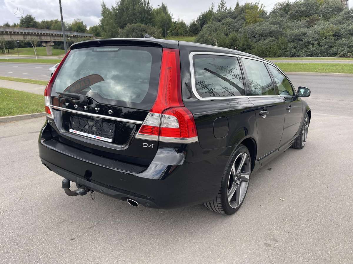Volvo V70, 2.0 l., Универсал