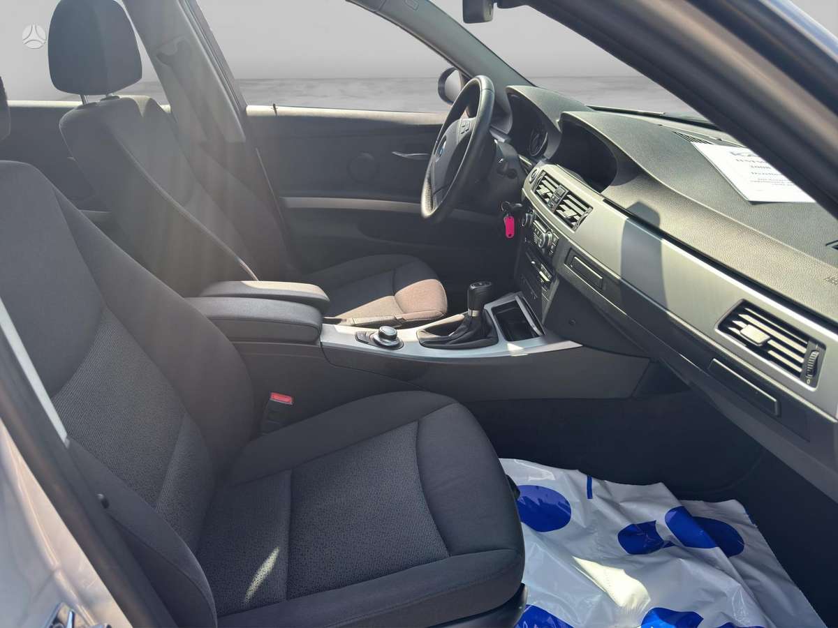 BMW 320, 2.0 l., Универсал