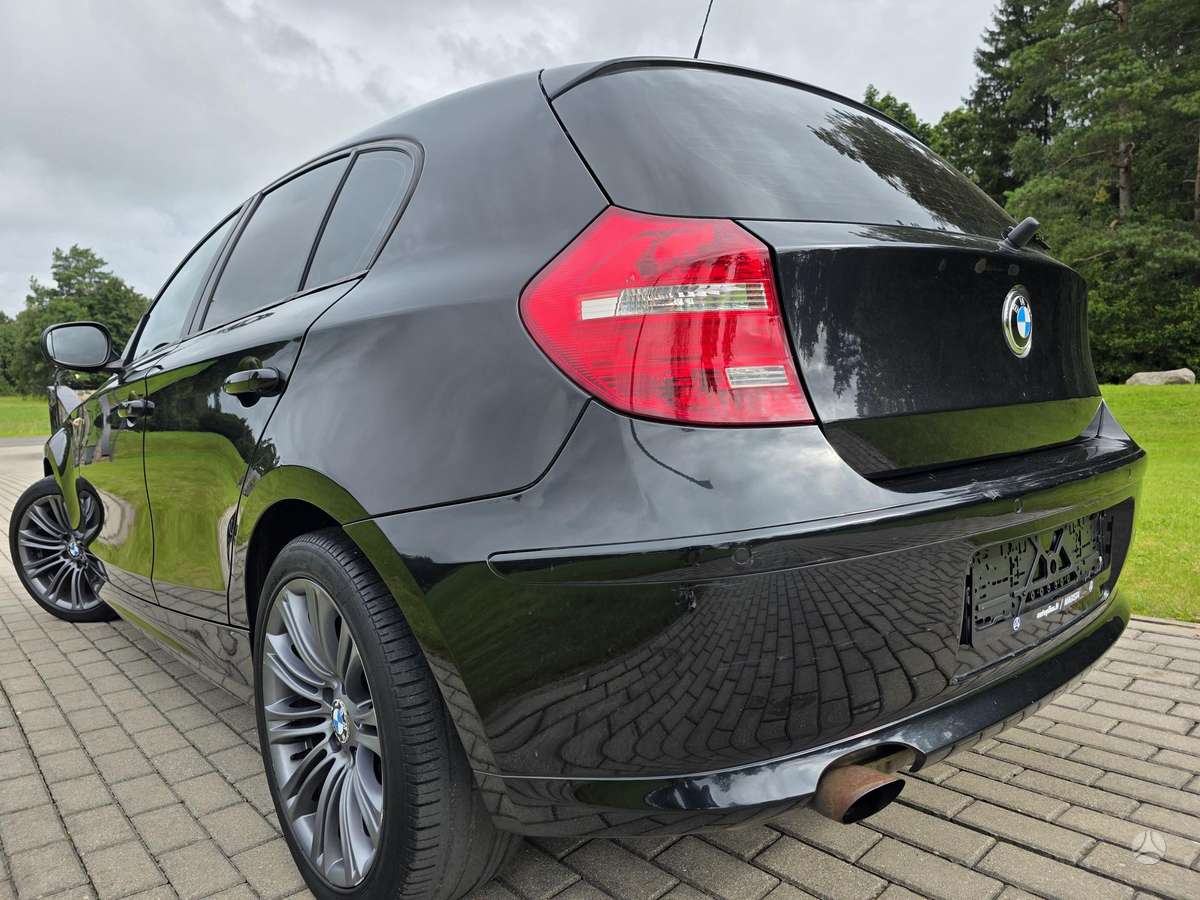 BMW 118, 2.0 l., hatchback