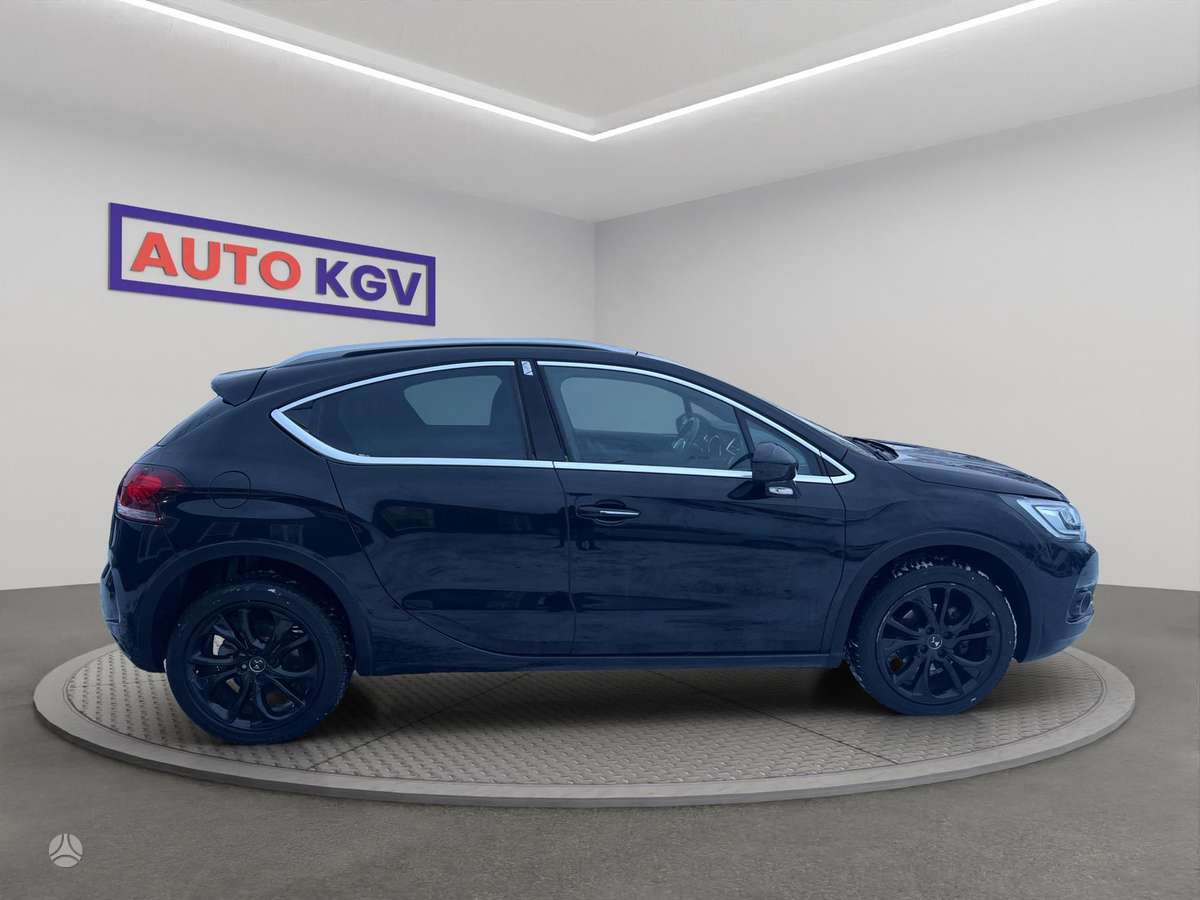 Citroen DS4, Хэтчбек