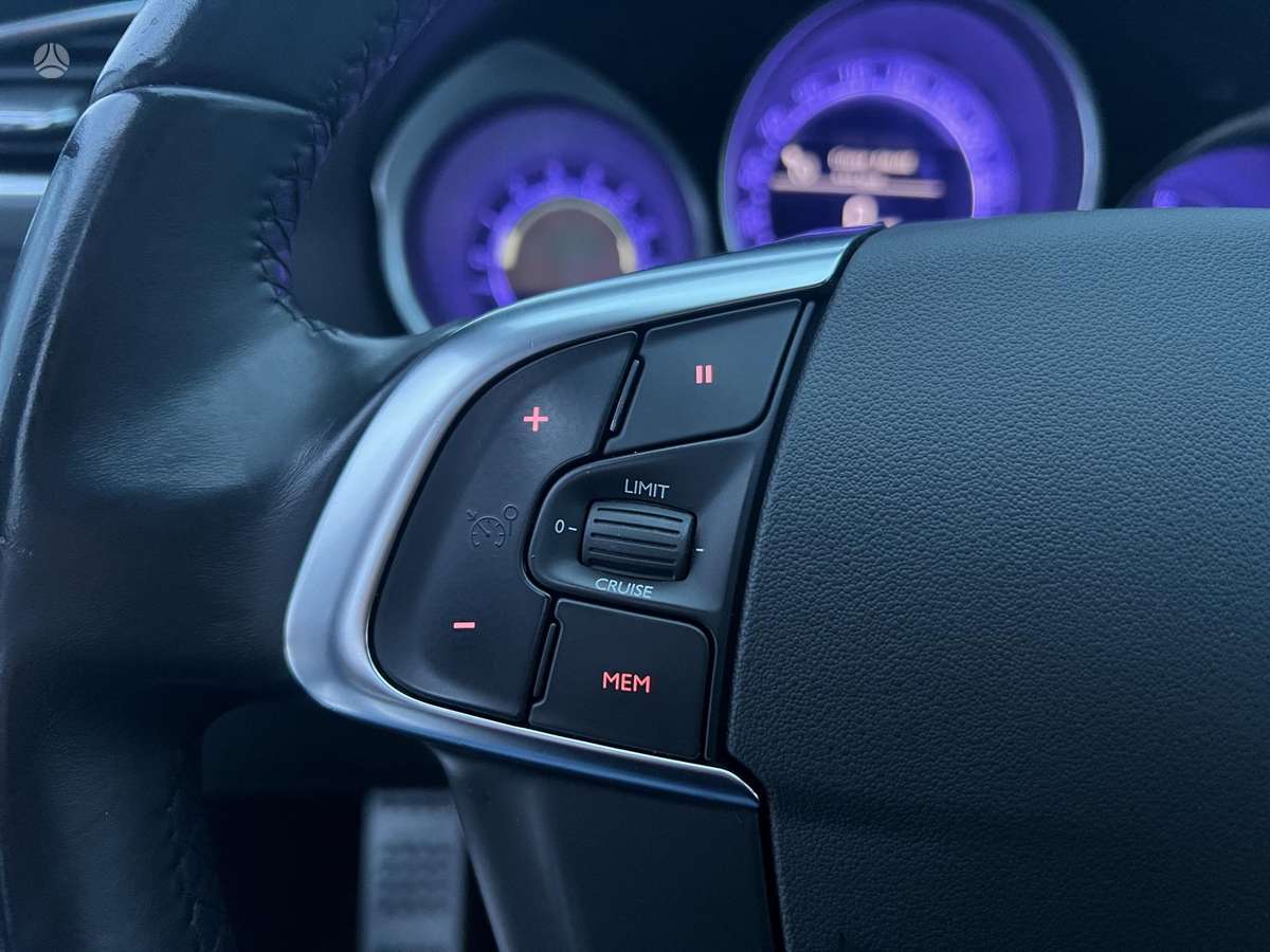 Citroen DS4, Хэтчбек