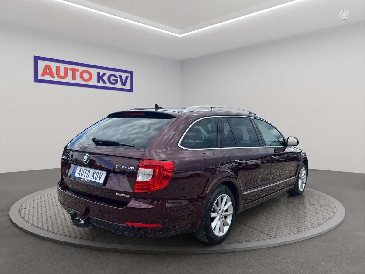 Skoda Superb, 1.6 l., Универсал