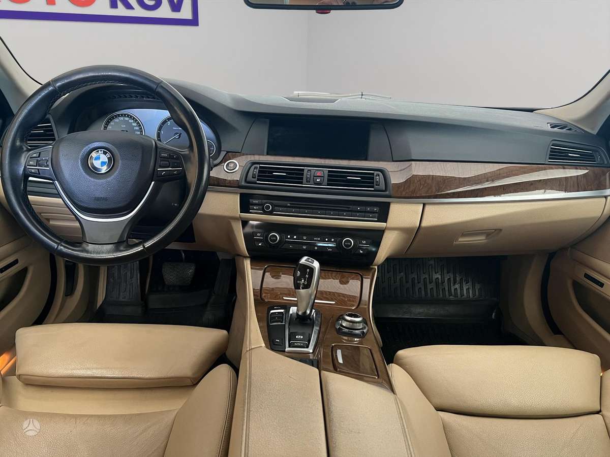 BMW 525, 3.0 l., wagon
