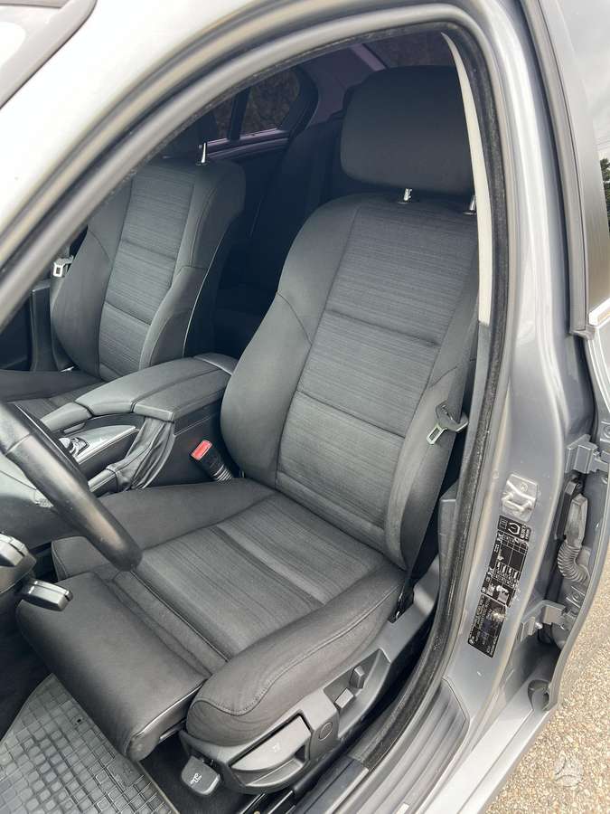 BMW 520, 2.0 l., Седан