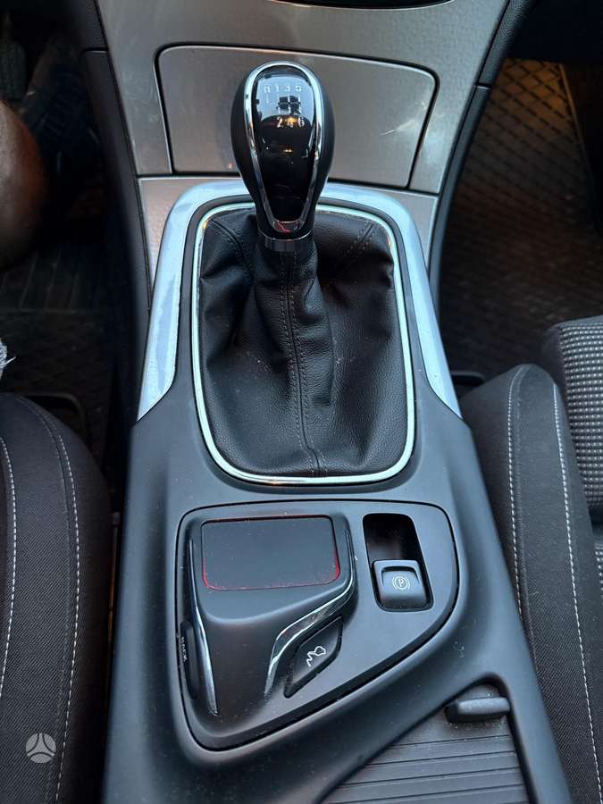 Opel Insignia, 2.0 l., Универсал