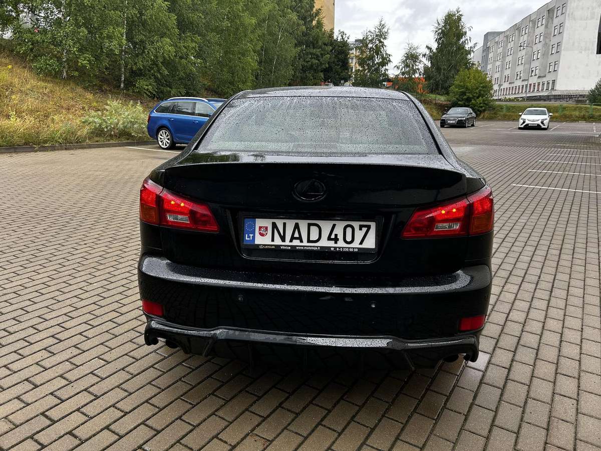 Lexus IS 250, 2.5 l., Седан
