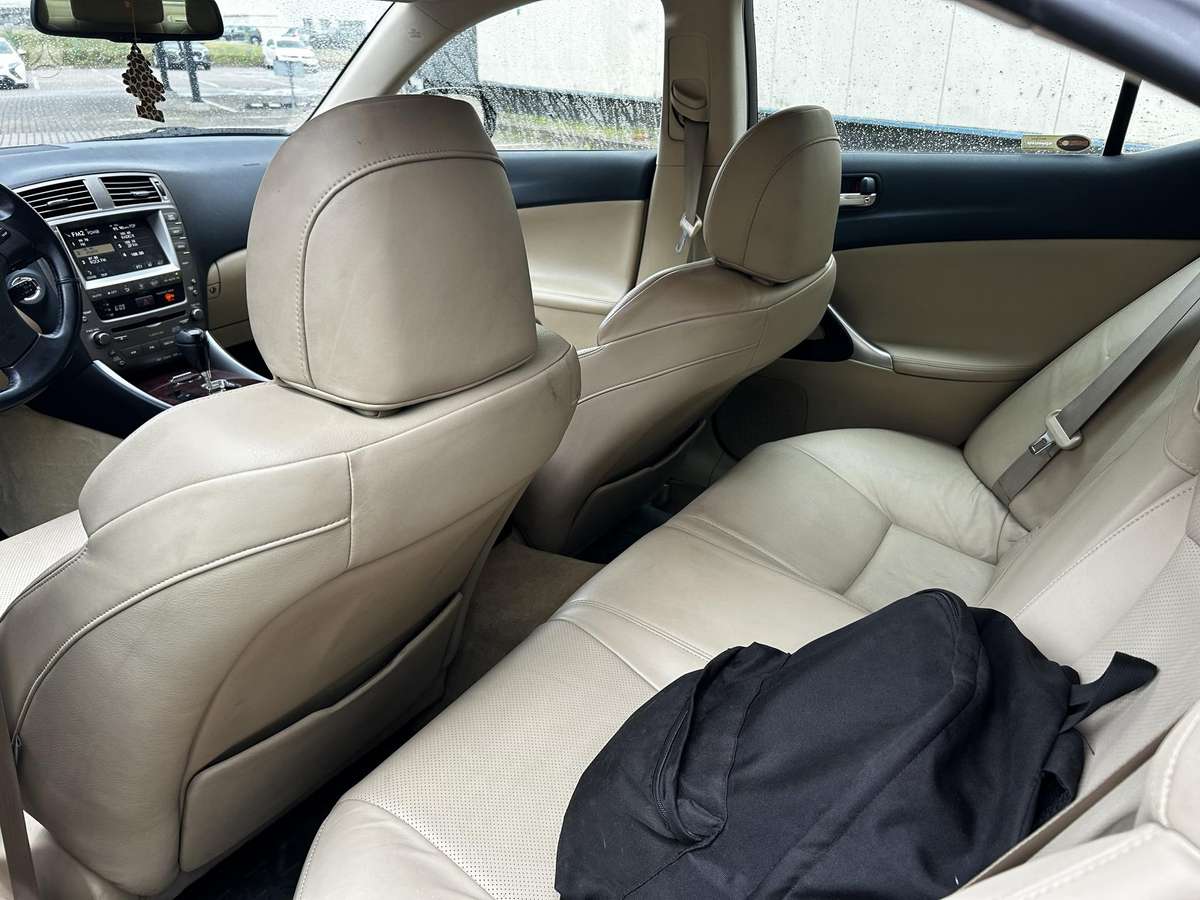 Lexus IS 250, 2.5 l., Седан
