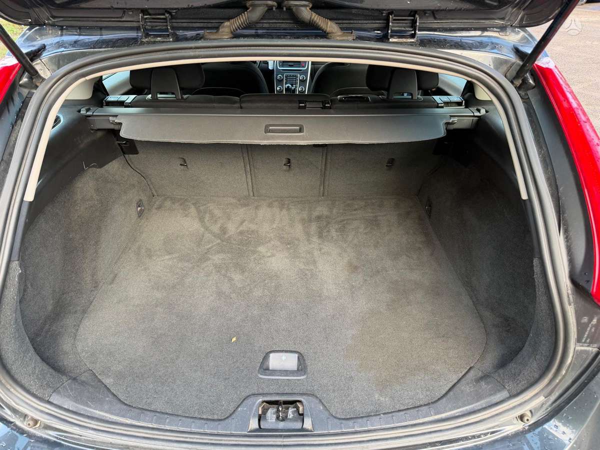 Volvo V60, 2.0 l., Универсал