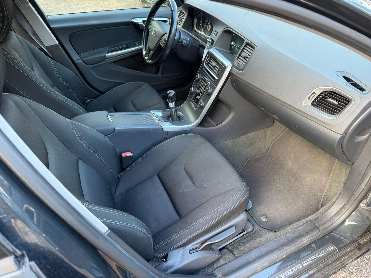Volvo V60, 2.0 l., Универсал