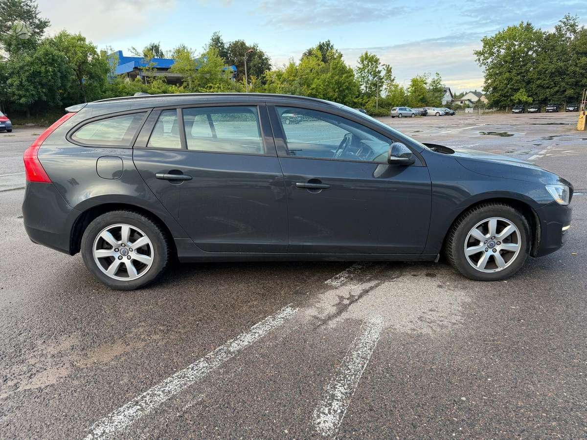 Volvo V60, 2.0 l., Универсал