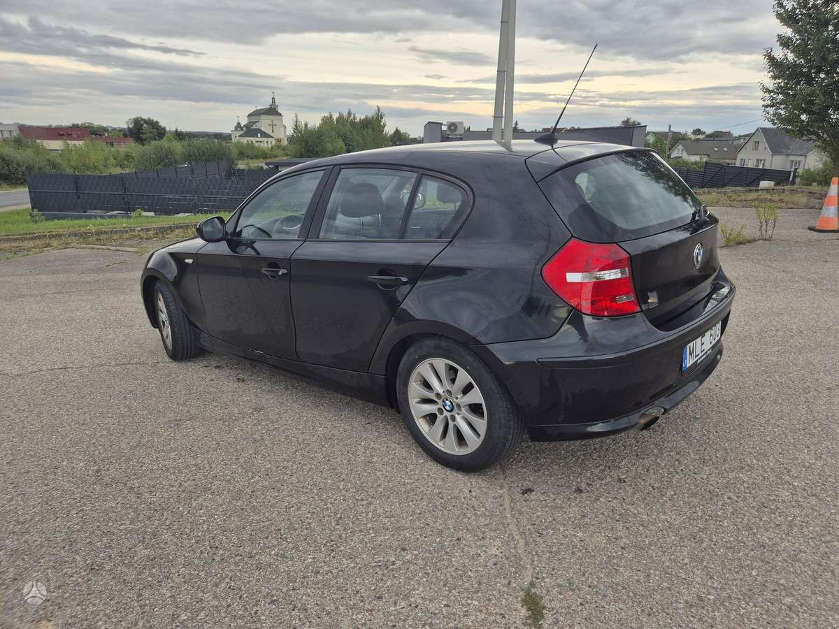 BMW 116, 2.0 l., Хэтчбек