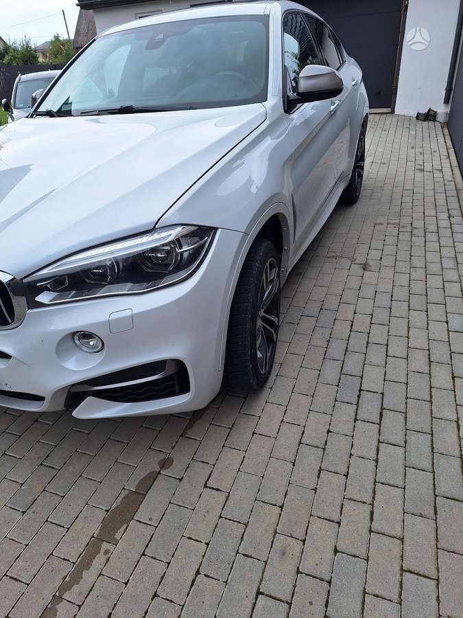 BMW X6, 3.0 l., Хэтчбек