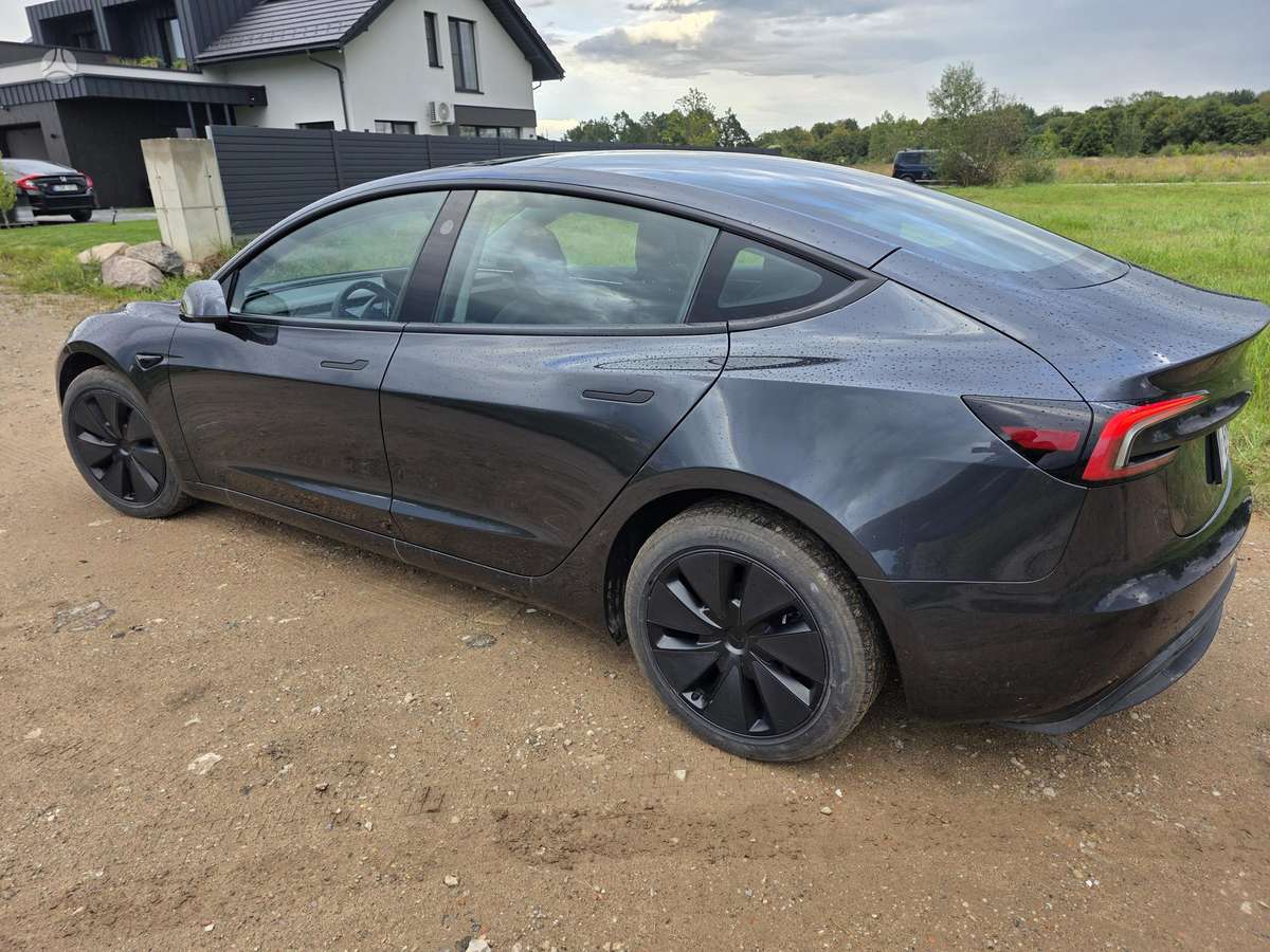 Tesla Model 3, 82 кВт·ч, Седан