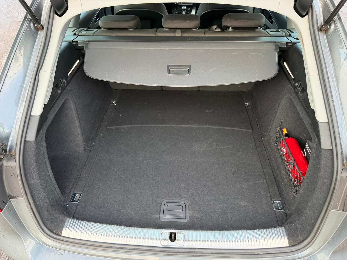 Audi A4, 2.0 l., Универсал