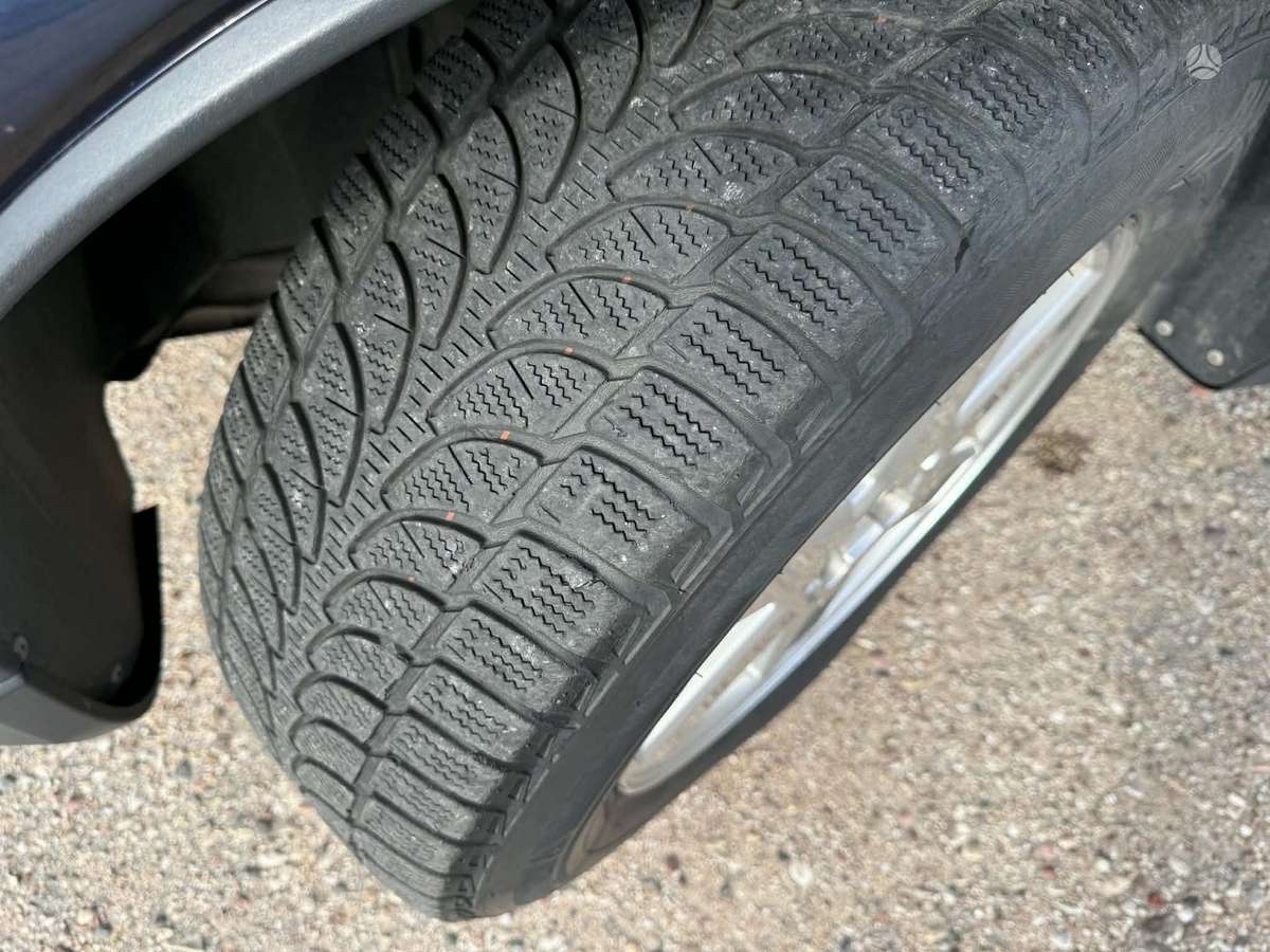 Volvo XC90 - 4