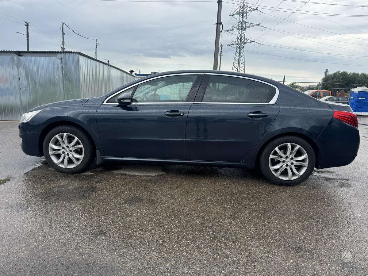 Peugeot 508, 1.6 l., Седан