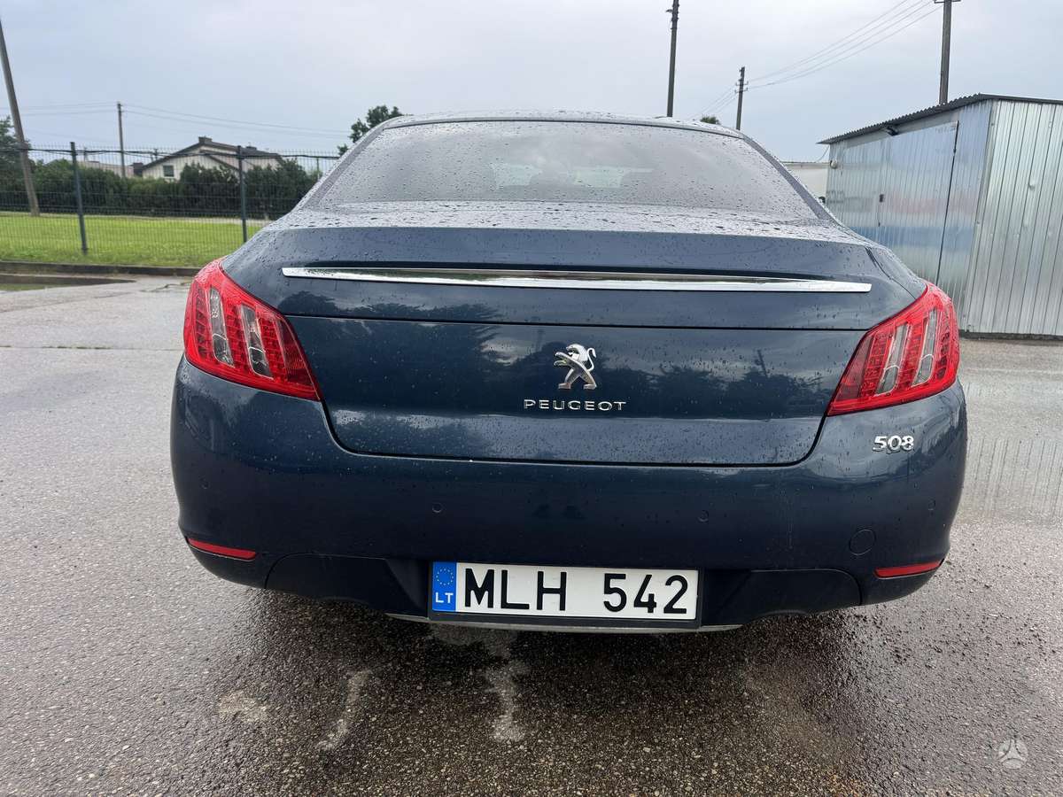 Peugeot 508, 1.6 l., Седан