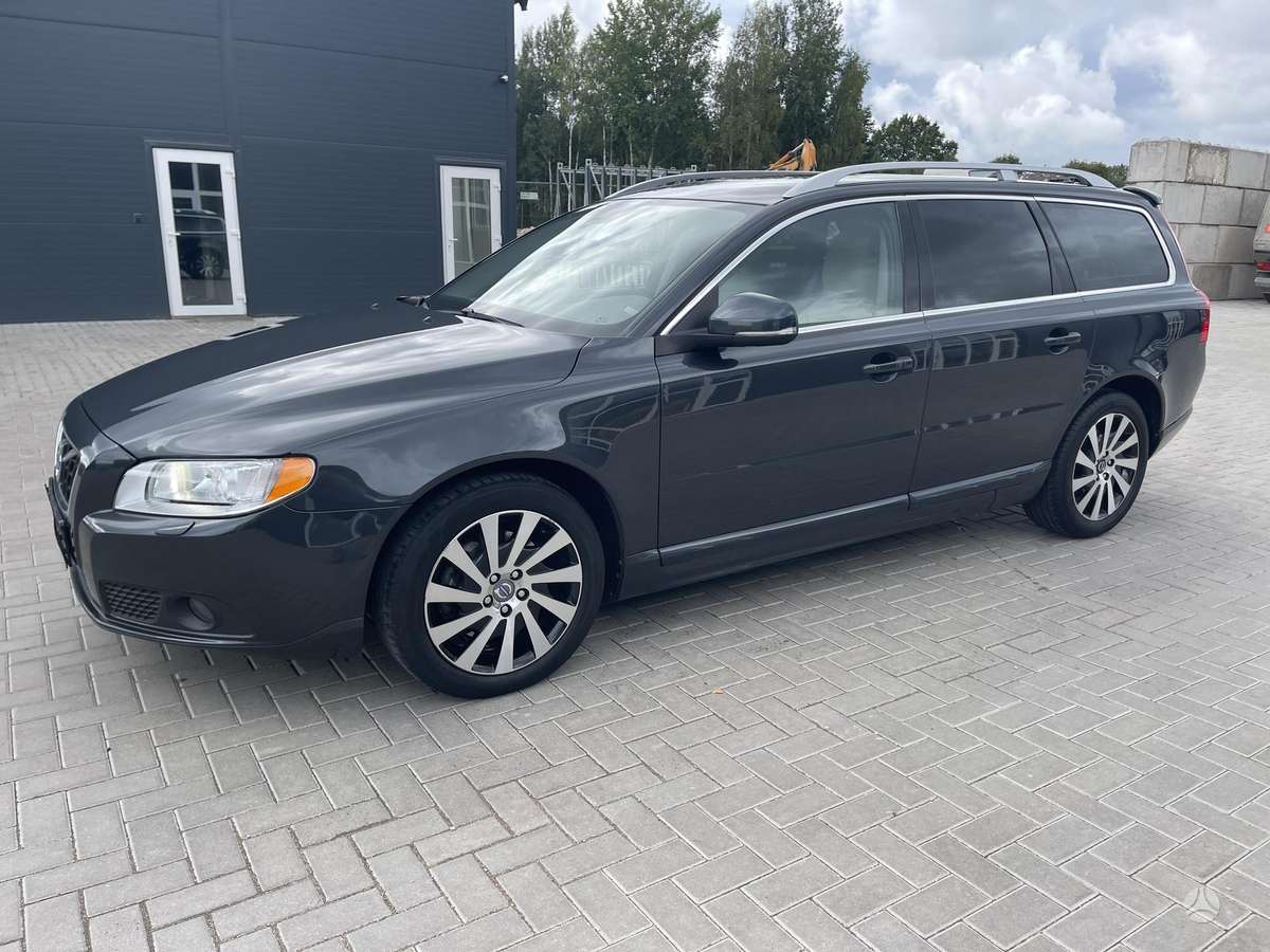 Volvo V70, 2.0 l., wagon