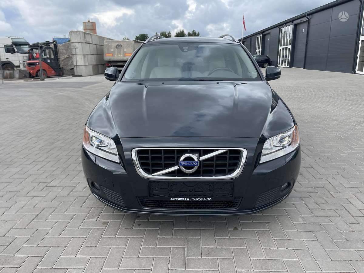 Volvo V70, 2.0 l., universalas