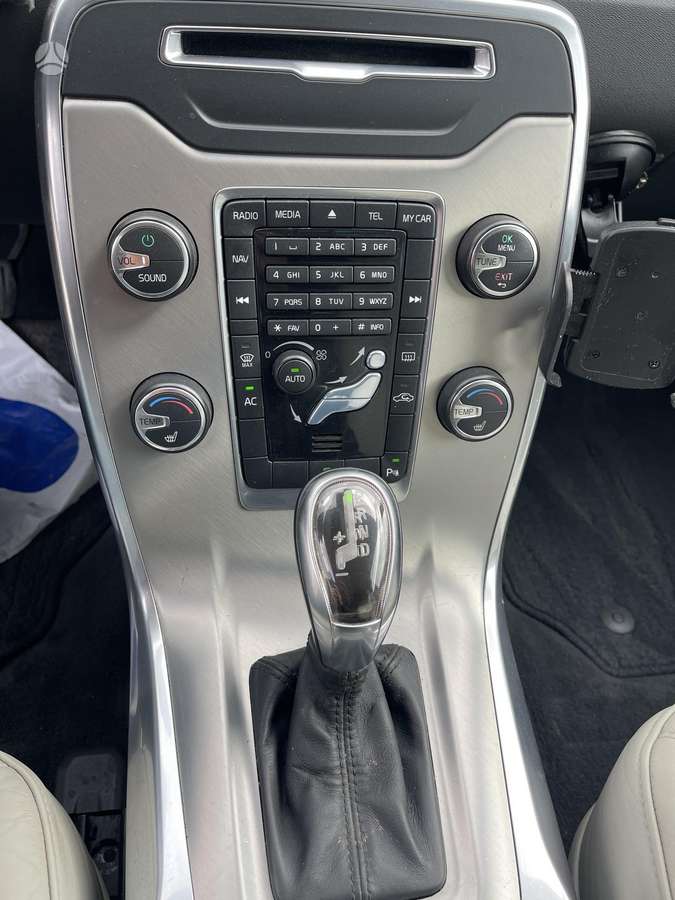 Volvo V70, 2.0 l., universalas