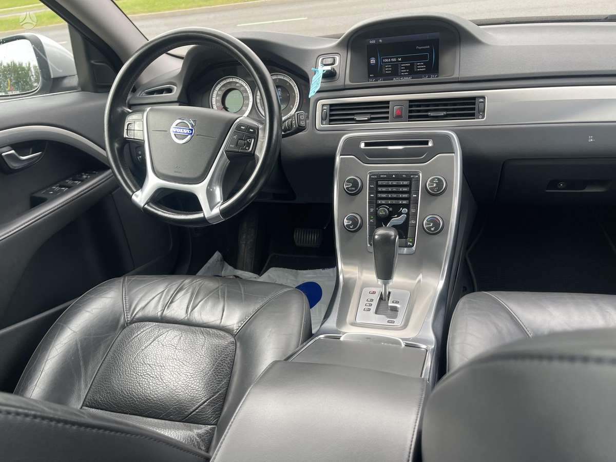 Volvo V70, 2.0 l., Универсал
