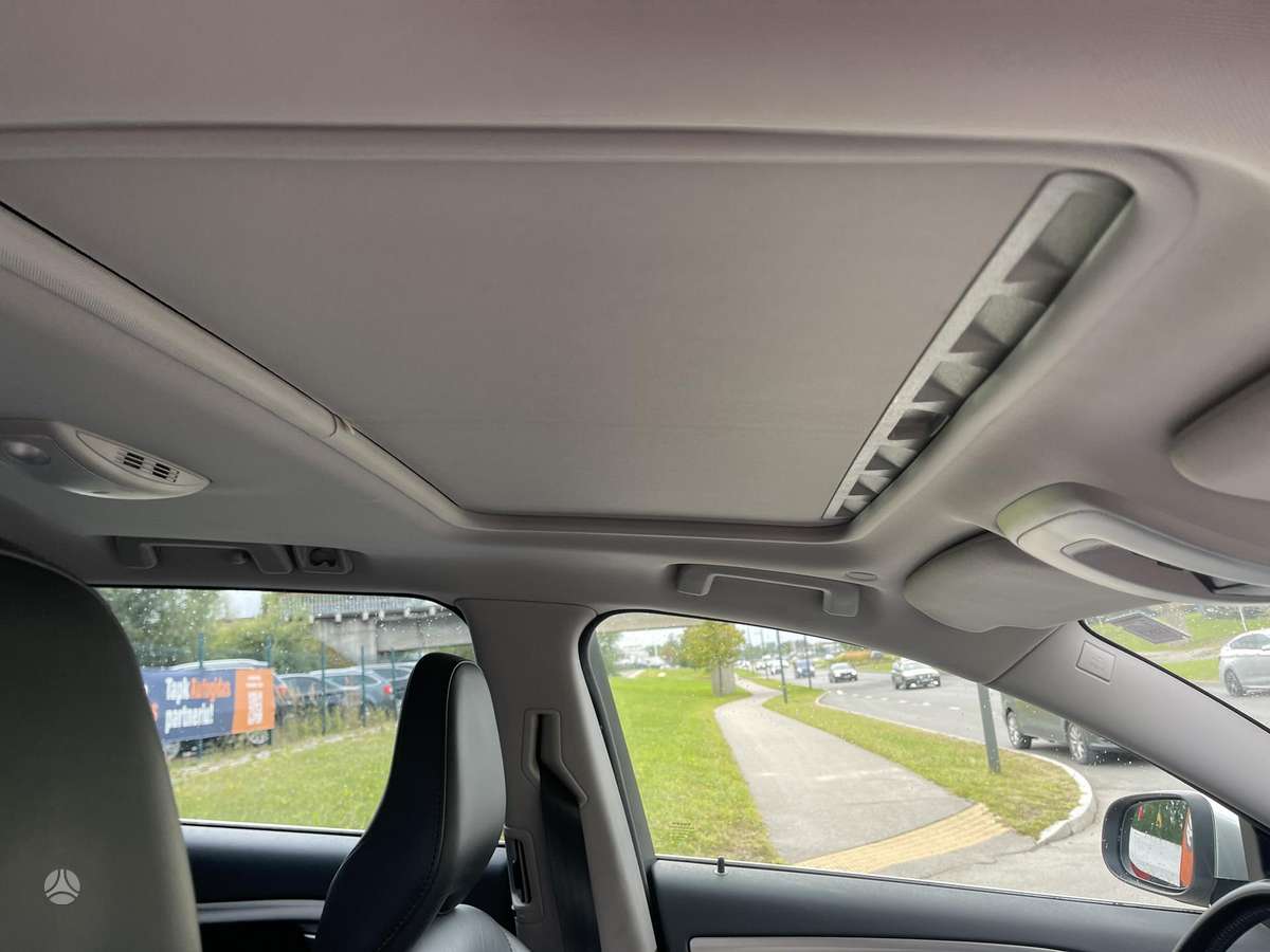 Volvo V70, 2.0 l., Универсал