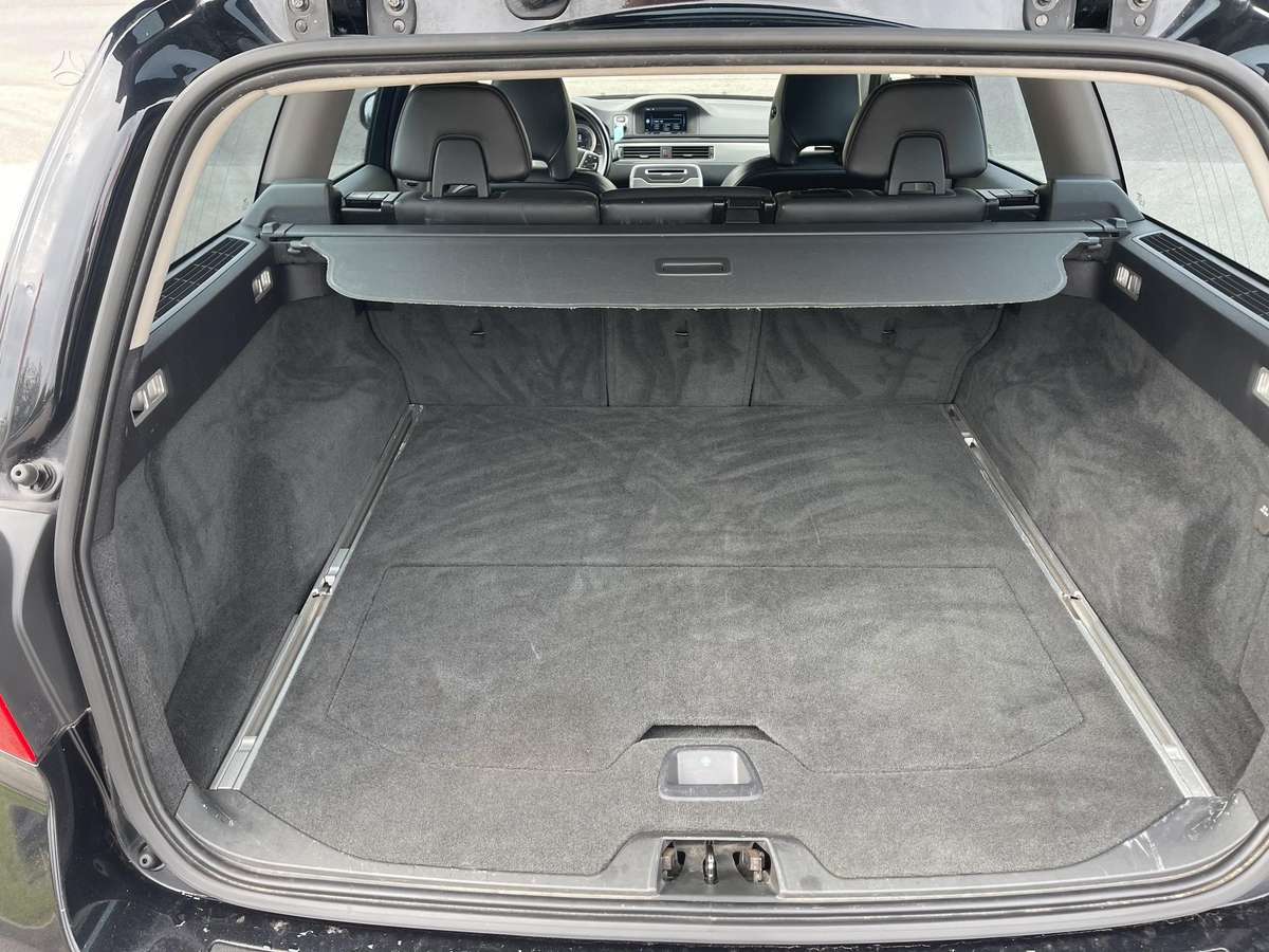 Volvo V70, 2.0 l., Универсал