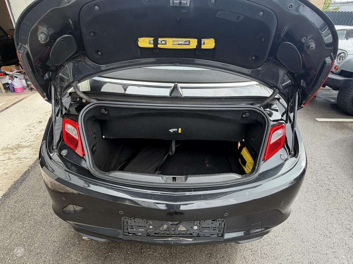 Opel Cascada, 1.4 l., Кабриолет