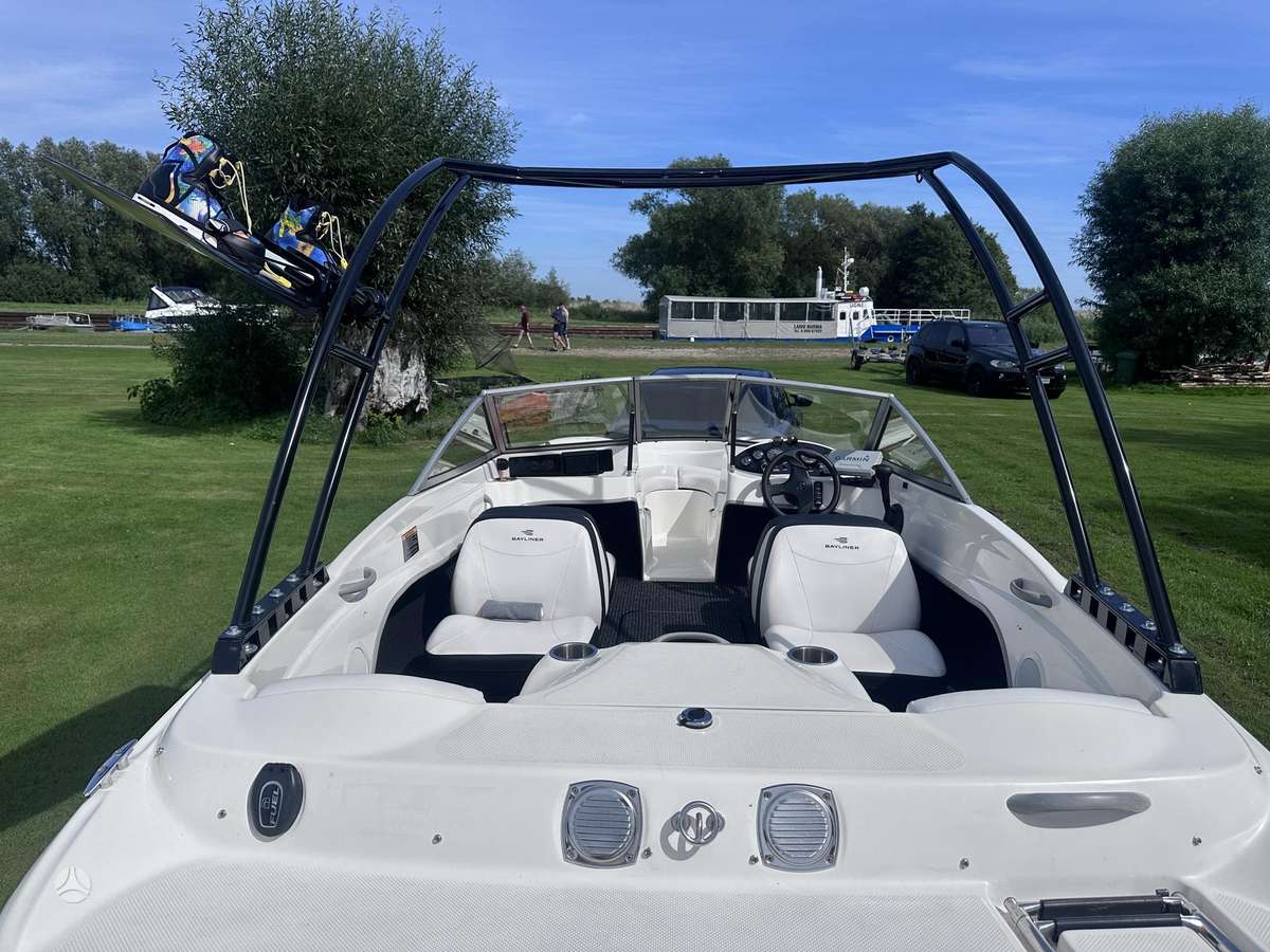 Bayliner 175, яхты / катера